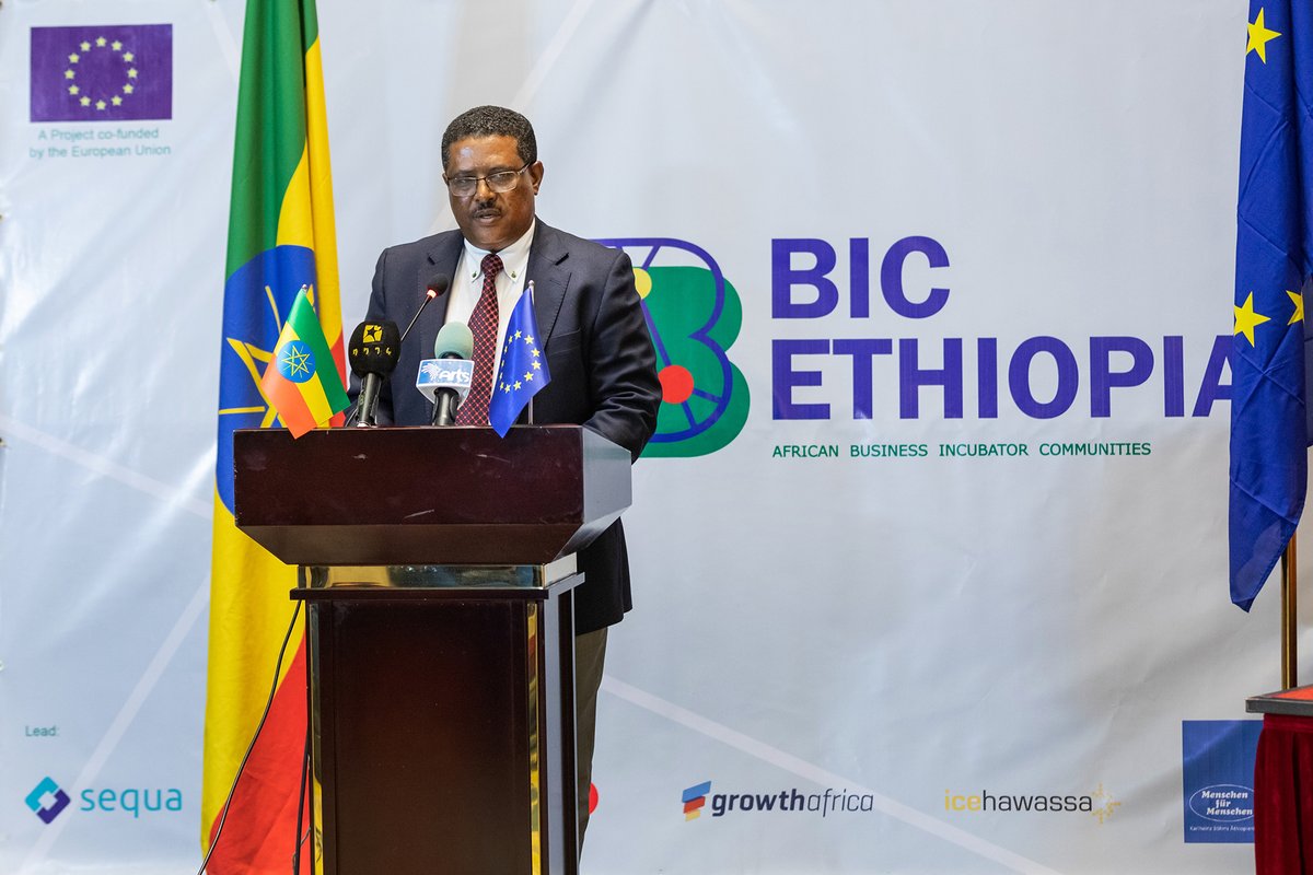 oliverpetzoldt's tweet photo. We've launched https://t.co/yATrPALrXi today. Big thanks to all contributors ... @GrowthAfrica @icehawassa @mfm_1981 @AACCSA @adelphi_berlin @sequa_gGmbH Huge Thanks also to our donor @EUinEthiopia and #MoLS @NigusuTilahun &amp; #MInT https://t.co/bRTOBswN8B