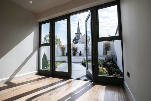 Castlehaven_Fin's tweet photo. #ThrowbackThursday to the multimillion euro re-development of a modern farmhouse in Sandyford, Dublin, proudly supported by the team at Castlehaven Finance.

View a selection of our recently supported developments 🔗https://t.co/xkFHBUCp2n

#propertydevelopment #property #housing https://t.co/x1PIW4mnuk