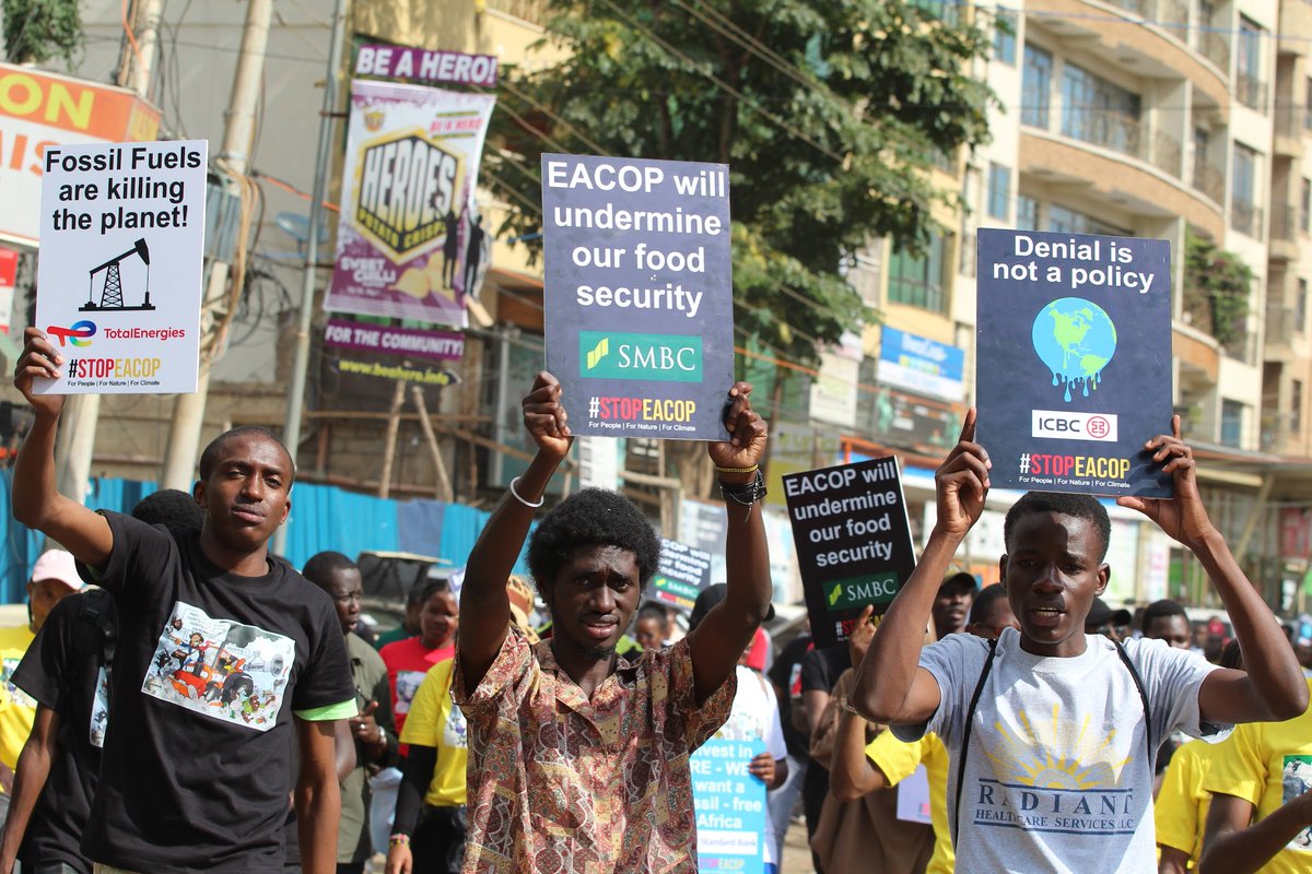 UNFUNDABLE PIPELINE 

4 more Banks and 5 Insurers have confirmed they will be staying away from the East African Crude Oil Pipeline.

We now have 24 Banks and 18 Insurers staying away.

JUSTICE IS COMING

A Thread

#StopEACOP

stopeacop.net/our-news/more-…