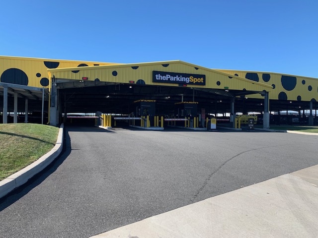 Time for a Guess That Facility! ✔️ I am the 2nd largest city on the East Coast ✔️ I am home to America's first zoo ✔️ I am a two hour drive from New York City ✔️ I have the world's largest cheesesteak What facility am I? 🤔 #TravelwithTPS #AirportParking