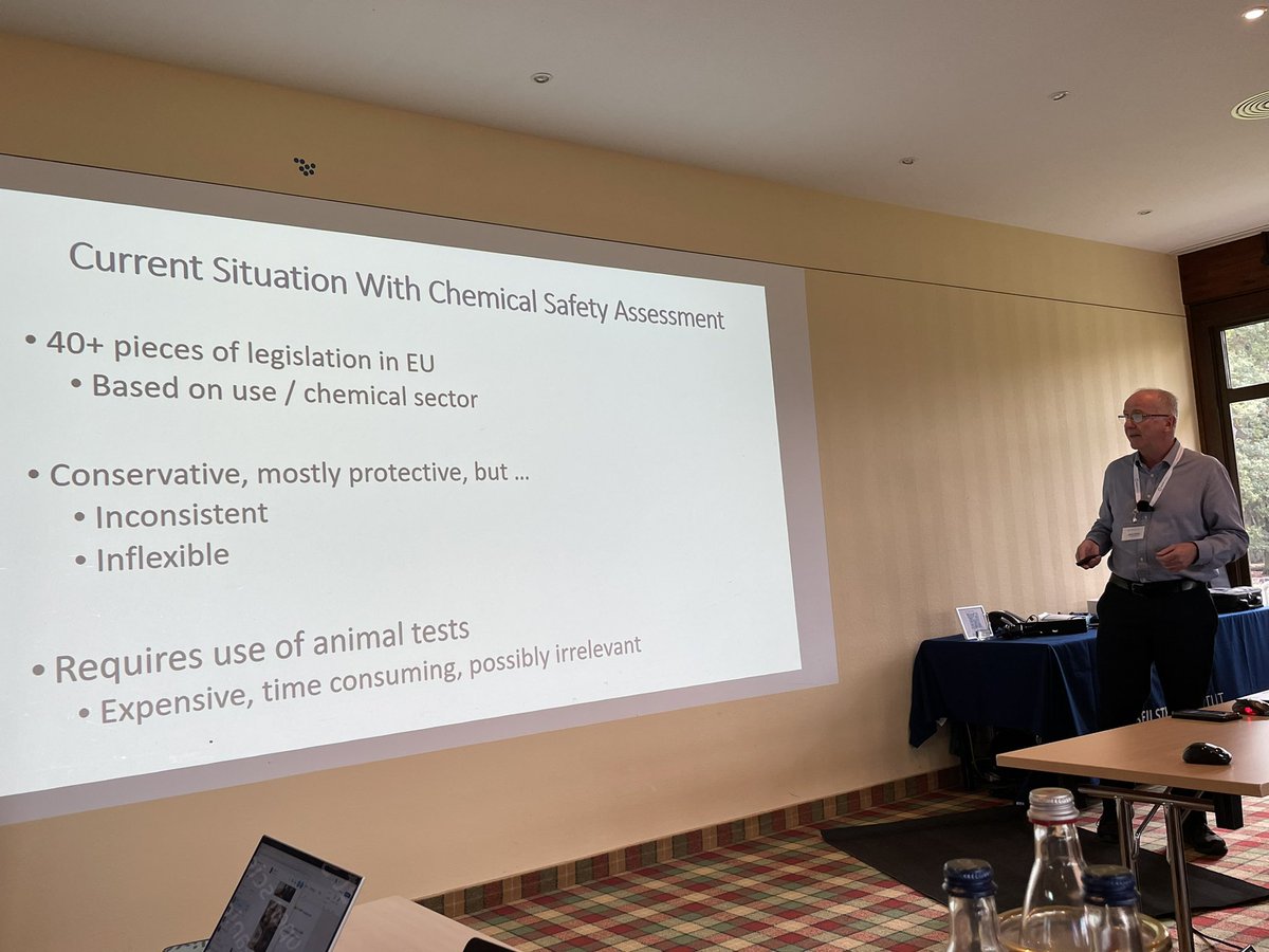 iseult5's tweet image. Last up in this wonderful #beilsteinNanoinformatics symposium is Mark Cronin from @LJMU taking about chemicals risk assessment &amp;amp; the #patchwork of legislation including cosmetics &amp;amp; the push for next generation risk assessment (NGRA) - exposure led, hypothesis-driven, integrative