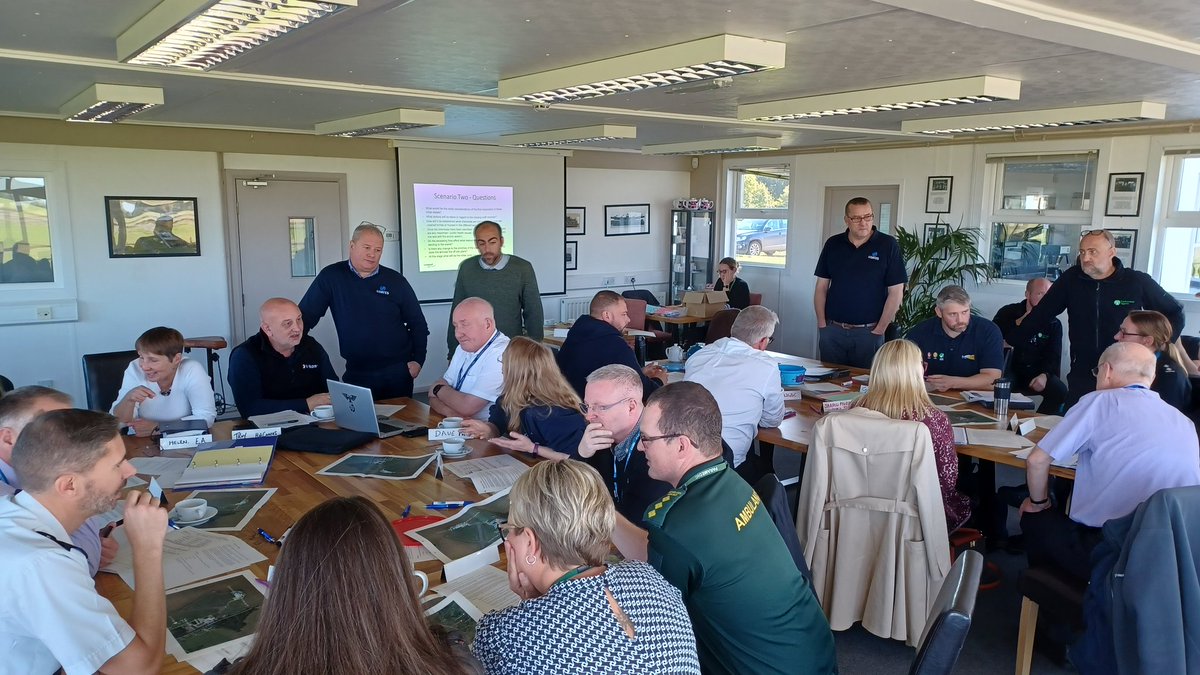 Another great morning at Wickenby Airfield on an emergency exercise with colleagues across @LincolnshireEP + <a href="/FrontierAg/">Frontier Agriculture</a> and <a href="/HW_Coates/">H.W.Coates</a> . Thanks to colleagues from <a href="/EnvAgency/">Environment Agency</a> <a href="/LincsFireRescue/">Lincolnshire Fire and Rescue</a> <a href="/LincsPolice/">Lincolnshire Police</a> <a href="/LincsPoliceFCR/">Lincolnshire Police Control Room</a> <a href="/NHSLincsICB/">NHS Lincolnshire ICB 💙</a> <a href="/EMASNHSTrust/">East Midlands Ambulance Service NHS Trust</a> <a href="/WestLindseyDC/">West Lindsey DC</a> for participation