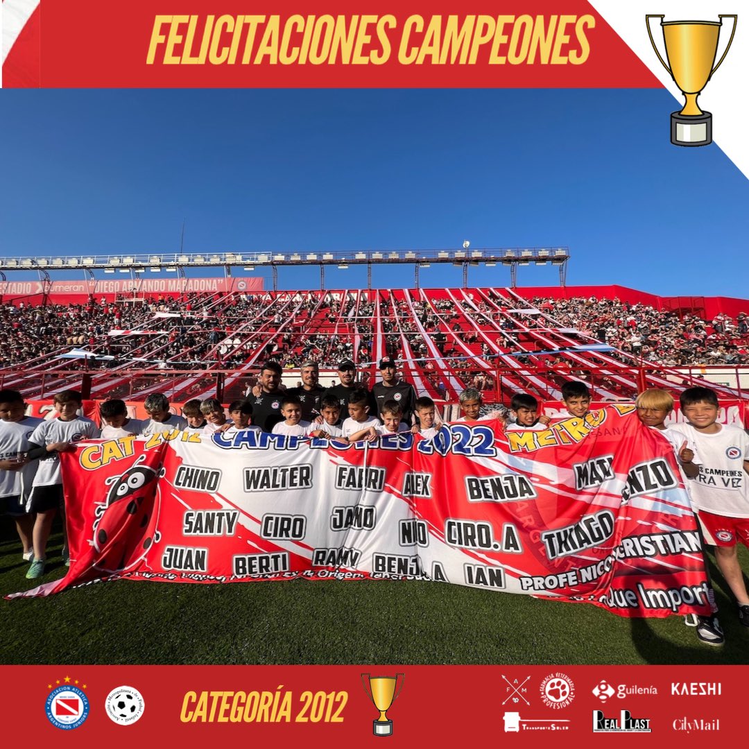 Y Metro B tambien tuvo lo suyo!🏆Campeones 2012 #amfioficial 🏆 Felicitaciones Jugadores y cuerpo técnico. #AAAJ #inferiores #elsemillerodelmundo