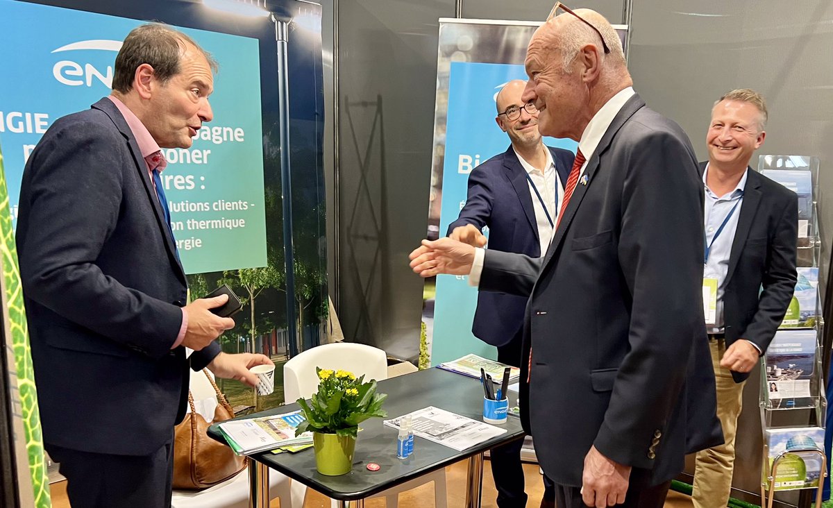 laursarrailh's tweet photo. #ADF2022LG #LG47, poursuite des échanges aux côtés des #territoires table ronde #transitionenergetique avec @ENGIEsolutions @ENGIEgroup @lamyengie @PrigentGilles @ADepartementsF https://t.co/T8KpHanZww