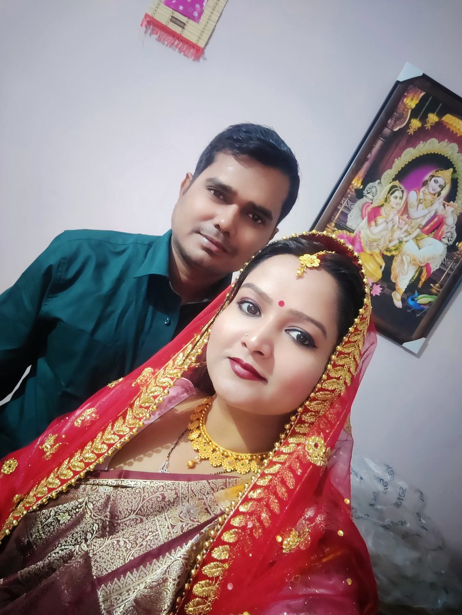 PaswanAntra's tweet photo. #Apejet #Karwachauth2022 with my life partner #selfieoftheday https://t.co/tlVr1jS4PR