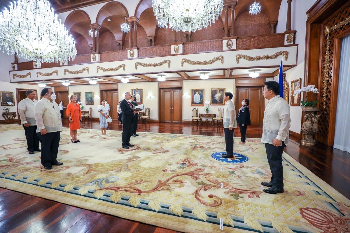 bongbongmarcos's tweet photo. I am delighted to have received Mr. Christian Halaas Lyster of Kingdom of Norway, Mr. Franz-Michaeel Skjold Mellbin of Kingdom of Denmark, Mr. Niyazi Evren Akyol of Republic of Türkiye and https://t.co/NHz0HIMGHc
