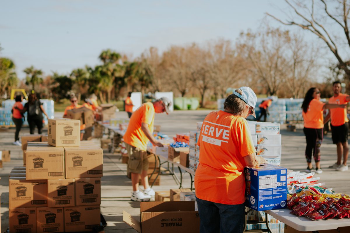 BishopJakes's tweet image. The work of God is collaborative! @UnitedMegaCare teamed up with Pastors Matt and Sarah Keller of Next Level Church and Pastor Onterio Green of Courageous Church in Tampa to provide relief to Floridians after Hurricane Ian. See FEMA.gov for more info.