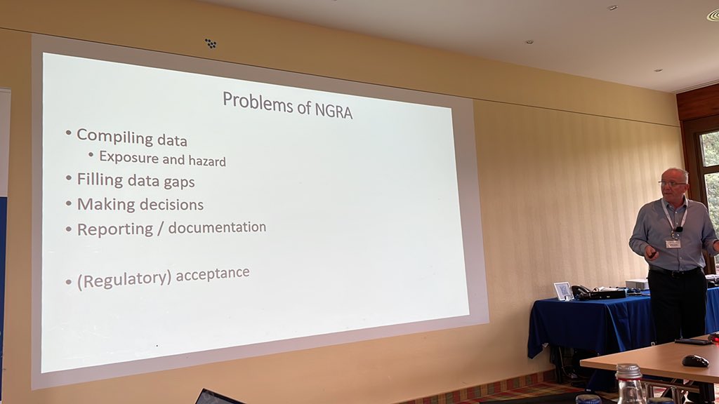 iseult5's tweet image. Mark summarises key challenges and reflects on what he has heard this week at the #beilsteinNanoinformatics symposium that we can address with nanoinformatics tools and approaches! Yeah! What kinds of questions do we need to answer &amp;amp; can we do that?