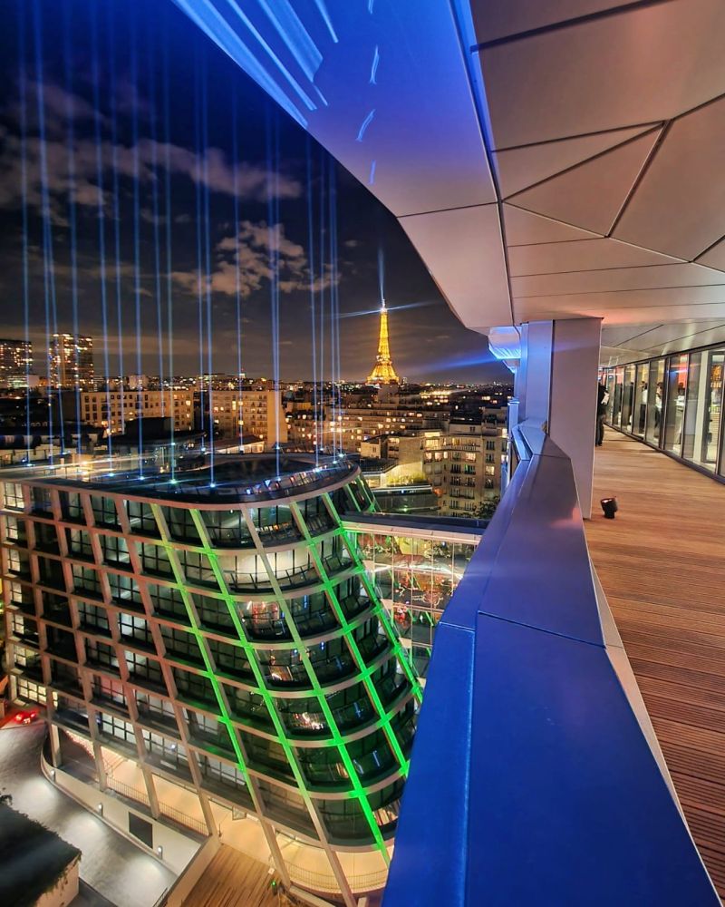 sfl's tweet photo. Inauguration de Biome.
Cet immeuble emblématique des années 60, siège historique de SMA BTP, acquis en 2017 par SFL et totalement restructuré en un centre d'affaires contemporain a été inauguré le 29 septembre par @DimitriBoulte.
#Inauguration #Biome #Paris15 https://t.co/rr3Nr51YcO