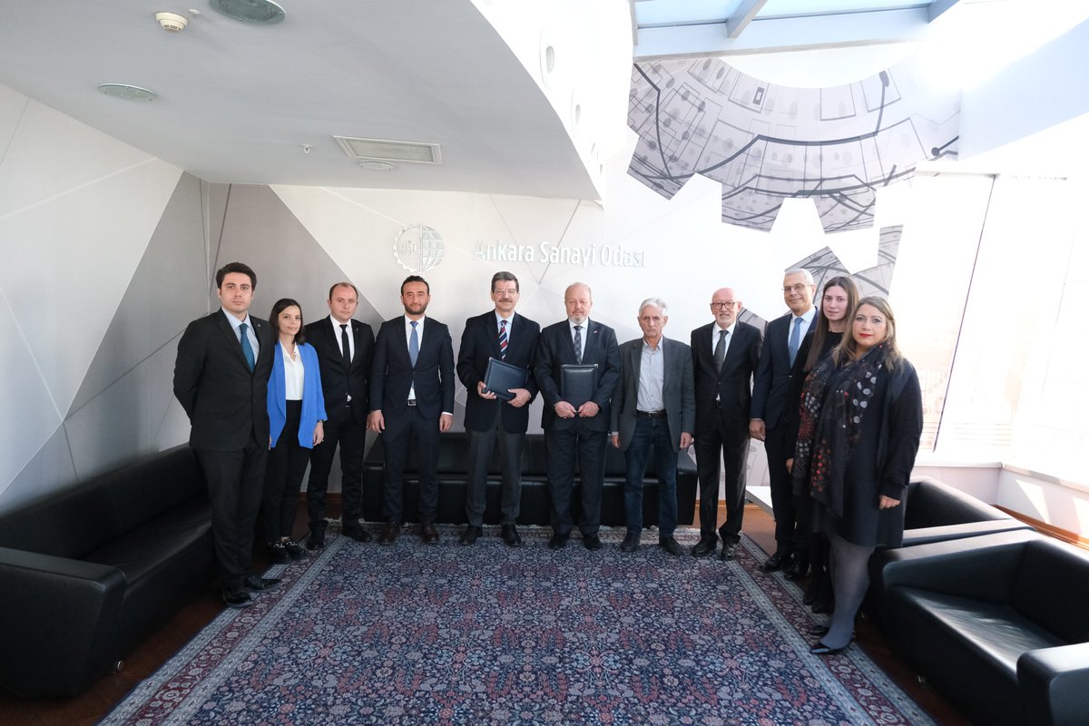 TarlaNatLab's tweet photo. TARLA ve Ankara Sanayi Odası arasında işbirliği protokolü TARLA Yönetim Kurulu Başkanı Prof. Dr. Hasan Öztürk ve ASO Başkanı Sayın M. Nurettin Özdebir tarafından imzaland��. https://t.co/YvYVL9oVM1