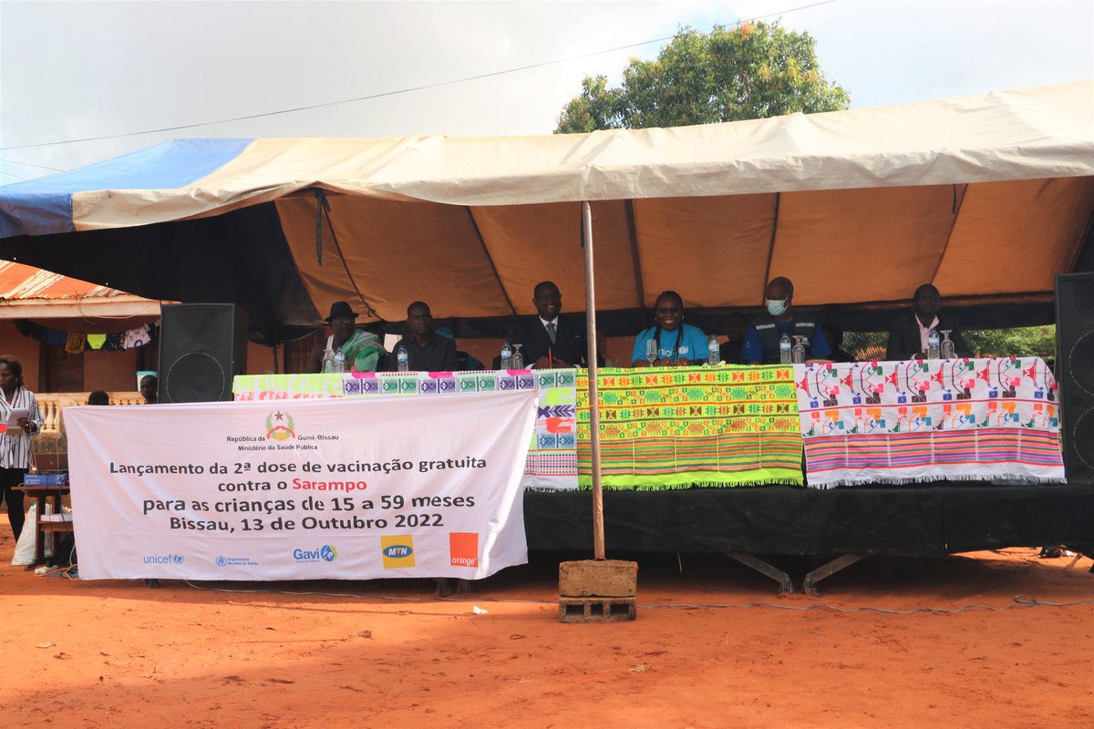 unicef_bissau's tweet photo. #Thanks to @gavi's funding, #UNICEF &amp; other partners are delighted to be able to reinforce support to the Govt of 🇬🇼 with the launch of the country's #Measles Vaccine Second Dose (MCV2) introduction to over 300,000 children between 15-59 months across the country. 
#VaccinesWork https://t.co/LeOt9HJhFg
