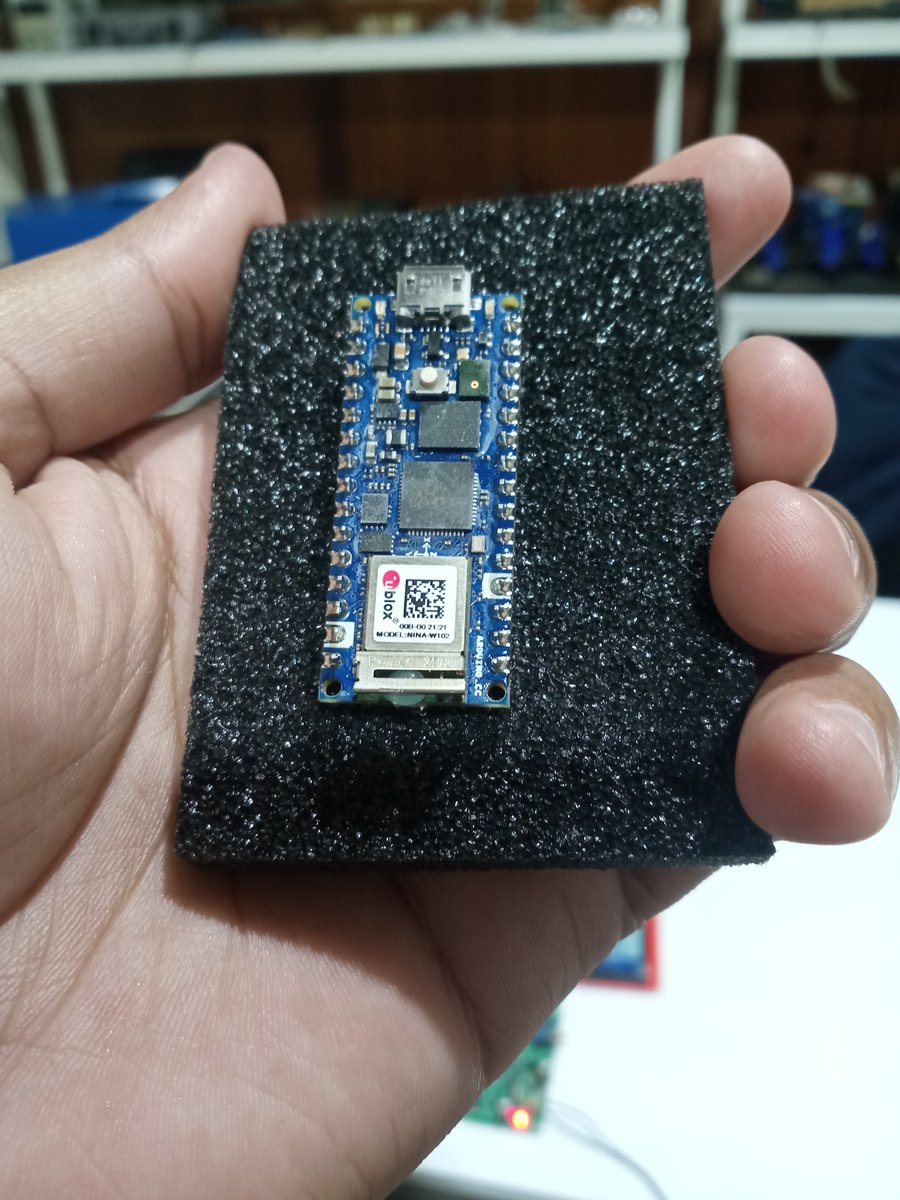 ngugiephy's tweet photo. This is the Arduino Nano, running the @Raspberry_Pi  RP2040 microcontroller, that I recently got my hands on.
It has an impressive list of features such as sensors &amp; 16MB of flash memory. which means it would be ideal for edge-IoT and/or edge-Machine Learning. https://t.co/3RUec9FqgC