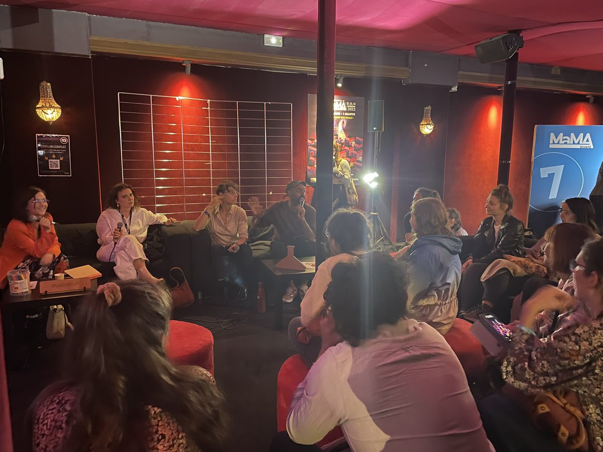 Mathilde Neu (@math_neu) on Twitter photo « Il faut tout de même noter le nombre de femmes qui lèvent des fonds en startup : en première levée c’est 3%, seconde levée 1% et la troisième il y a personne » <a href="/ClothildeChalot/">Clothilde Chalot</a> pour le Cosylab sur les femmes dans la musique #MaMA2022 <a href="/MaMAevent/">MaMA Music & Convention</a> « Il faut tout de même noter le nombre de femmes qui lèvent des fonds en startup : en première levée c’est 3%, seconde levée 1% et la troisième il y a personne » <a href="/ClothildeChalot/">Clothilde Chalot</a> pour le Cosylab sur les femmes dans la musique #MaMA2022 <a href="/MaMAevent/">MaMA Music & Convention</a>