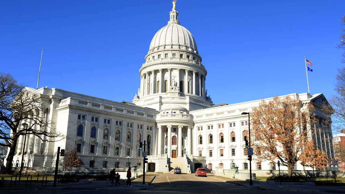 TheARPL's tweet photo. As state legislatures look at #licensingreform, ARPL is a resource to provide expertise on mobility models that work for the public and licensed professionals.
Thank you to the #Wisconsin legislature for inviting ARPL to the table for this important conversation. https://t.co/cD6E039BUt