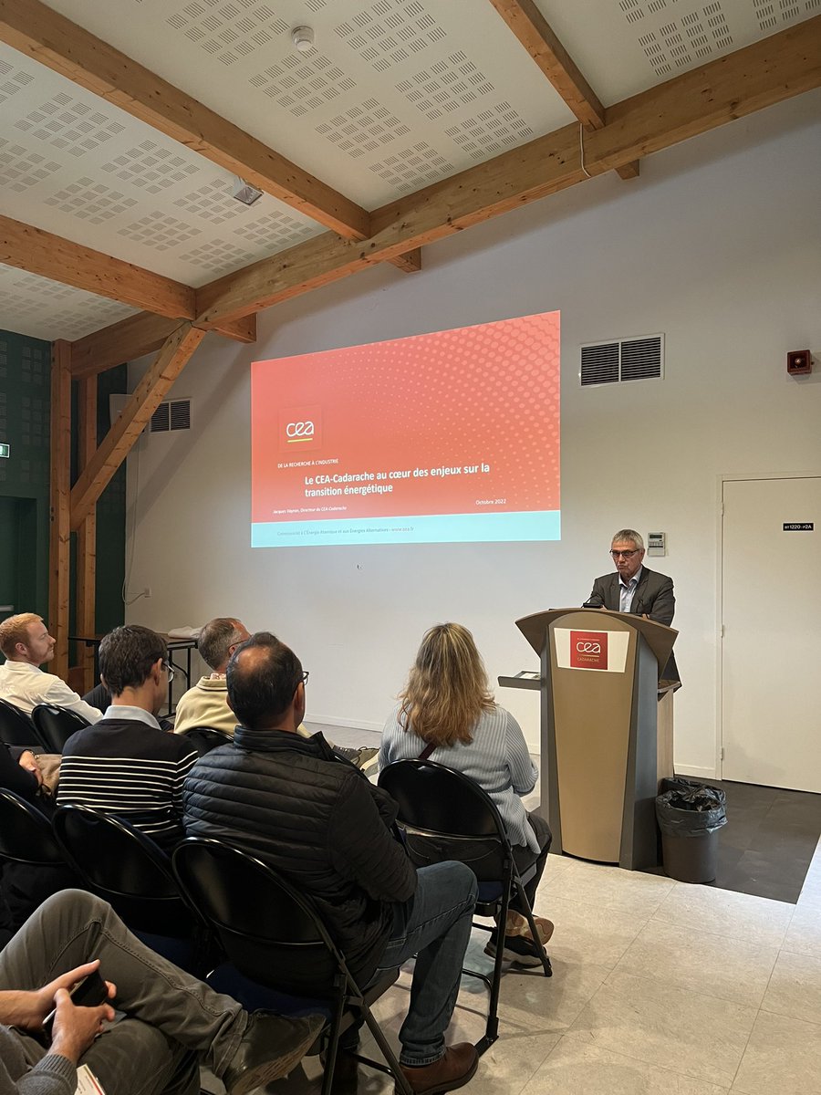 InstitutFMES's tweet photo. #SMHES Les réflexions autour de la fusion se sont poursuivies cet après-midi au @CEA_Officiel @CEACadarache. Au programme : visite de plusieurs ateliers l’Institut de recherche sur la fusion magnétique #IRFM ! 1/2 https://t.co/8PsfwLCnB2
