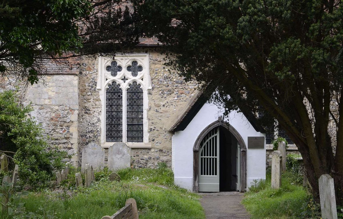 patmarsh's tweet photo. Todayโs edition of The A - Z of @curious_kent with #Kent actor Gerald Bishop is both fascinating and at times pretty gruesome.
Join us after 3.45pm @BBCRadioKent to discover what links the ponds of #Bethersden to the heart of a crusader, buried on itโs own, in #Fordwich church. https://t.co/xxcVTyTErN
