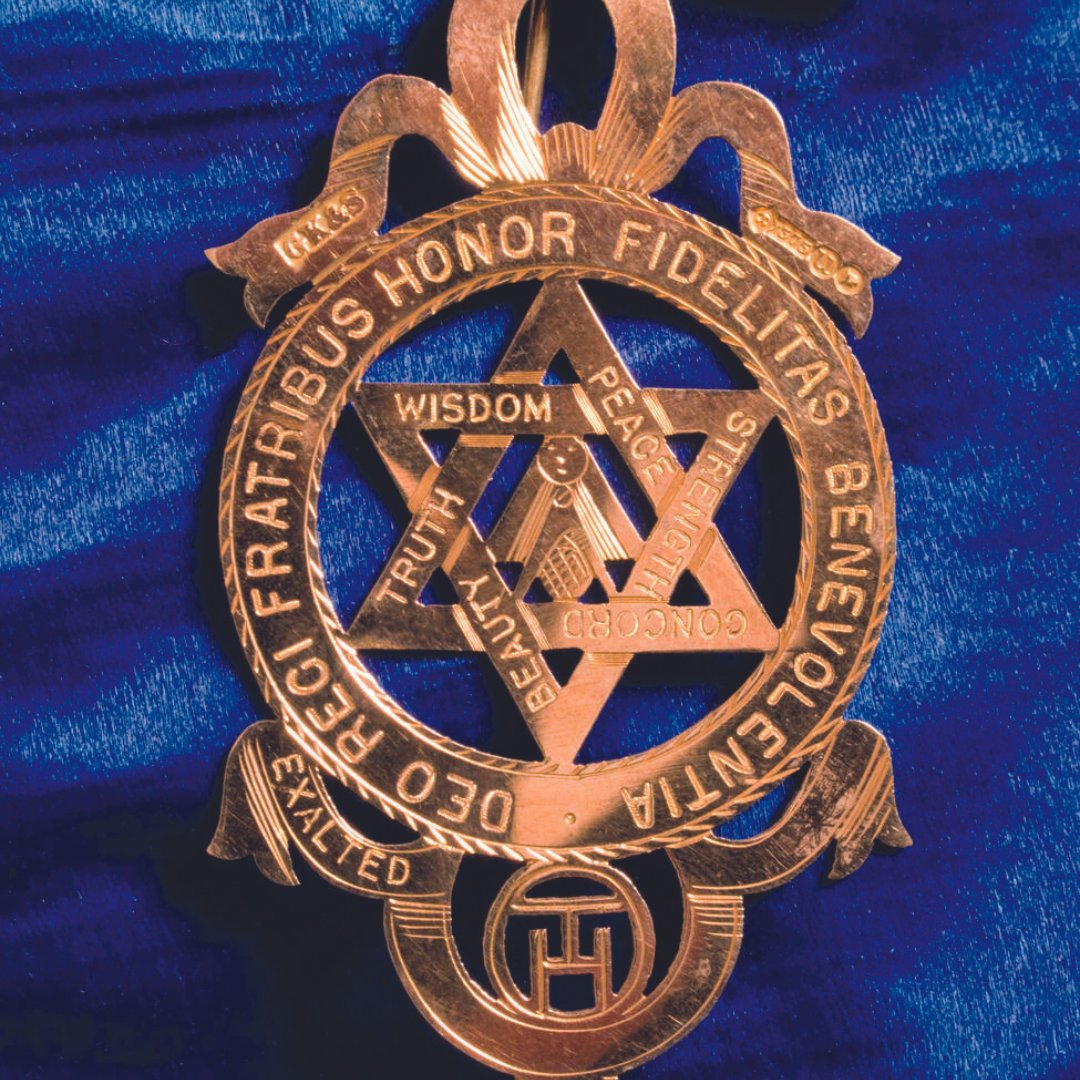 How can we ensure the Royal Arch thrives today?

<a href="/GrandChapter/">Supreme Grand Chapter</a>
 is proud to announce a new team to help develop the Royal Arch as it moves into its third century! 

Read more about this fascinating new development here 👇
ow.ly/mKBE50L8T7e

#Freemasons #RoyalArch