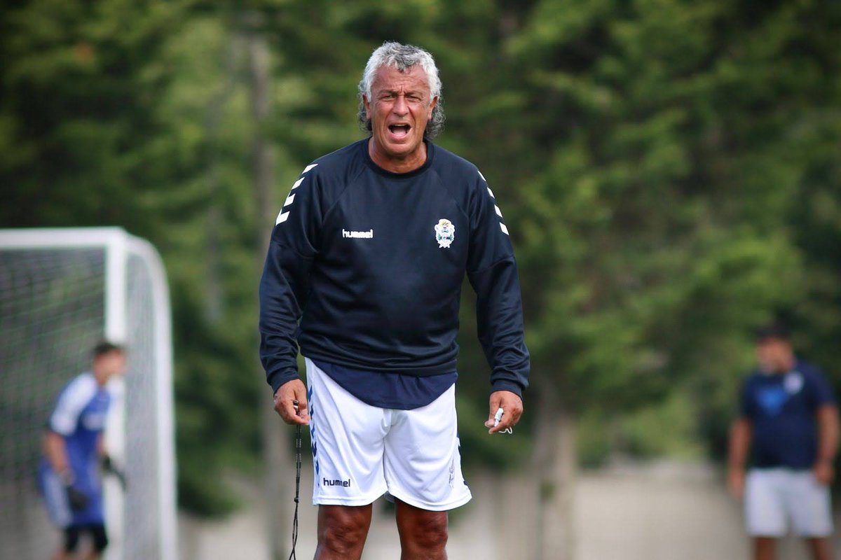 MundoTriperoOK's tweet photo. #CGE #GELP ⚽️ PIPO GOROSITO: "MIL DISCULPAS"

Increíblemente, el DT que le sacó a Gimnasia la preocupación por el descenso, pidió perdón en de #MTRadio. Además, habló de su continuidad y aseguró que quiere más Pitin y Sosa.

📲 Podés ESCUCHAR la nota en 👉🏼 https://t.co/4IogxZYbev https://t.co/XUeA6AlFVV