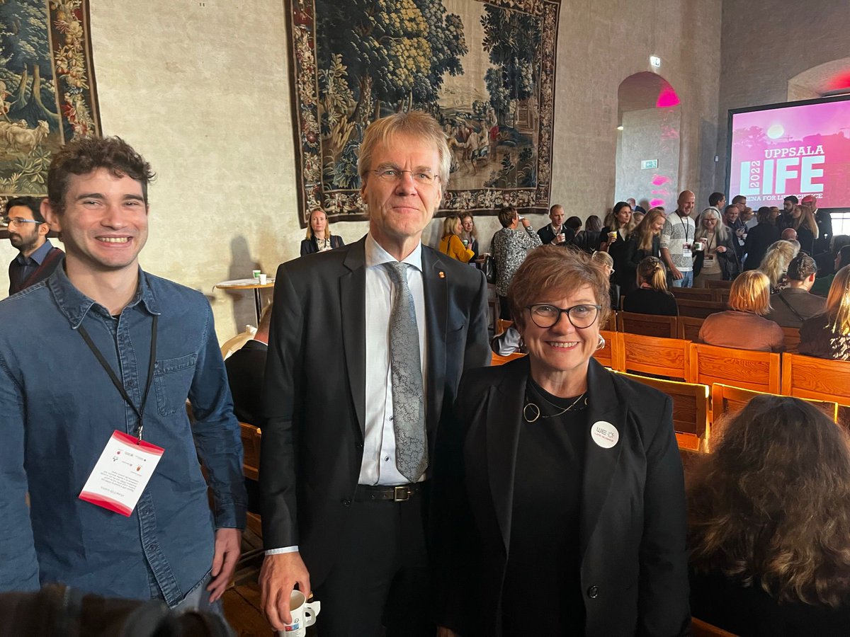 biocat_bioregio's tweet photo. 🇸🇪 @montsedabanm i Albert Guerrero han visitat #Suècia:
🔹 Difusió de #Bright a #UppsalaLife2022
🔹 Visita als responsables del govern d'Uppsala per impulsar l'estratègia RIS3
🔹 Reunions amb entitats de #salutdigital
Més informació de #Brightforfuture👉https://t.co/6SUQS12sJ2 https://t.co/RVxNDF4TB1