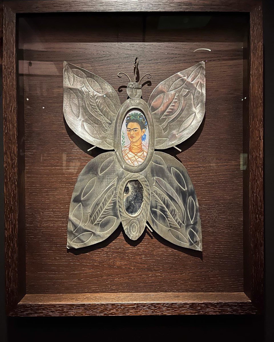 greg_gerla's tweet photo. Frida Kahlo #8
Some more of Frida’s art. Powerful, frightening beautiful. 
It’s so moving to have the opportunity to set it in real life. 
(Huge thanks to @fxtparis )
#paris https://t.co/KUZ2R0rREC