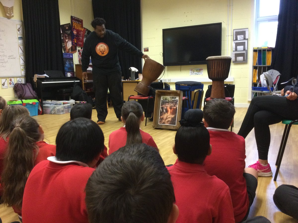 BethTay43500245's tweet image. YR 6 worked with Marcus from @woodenroots  and explored the process of building a Djembe drum! #Apprenticeshipprogramme