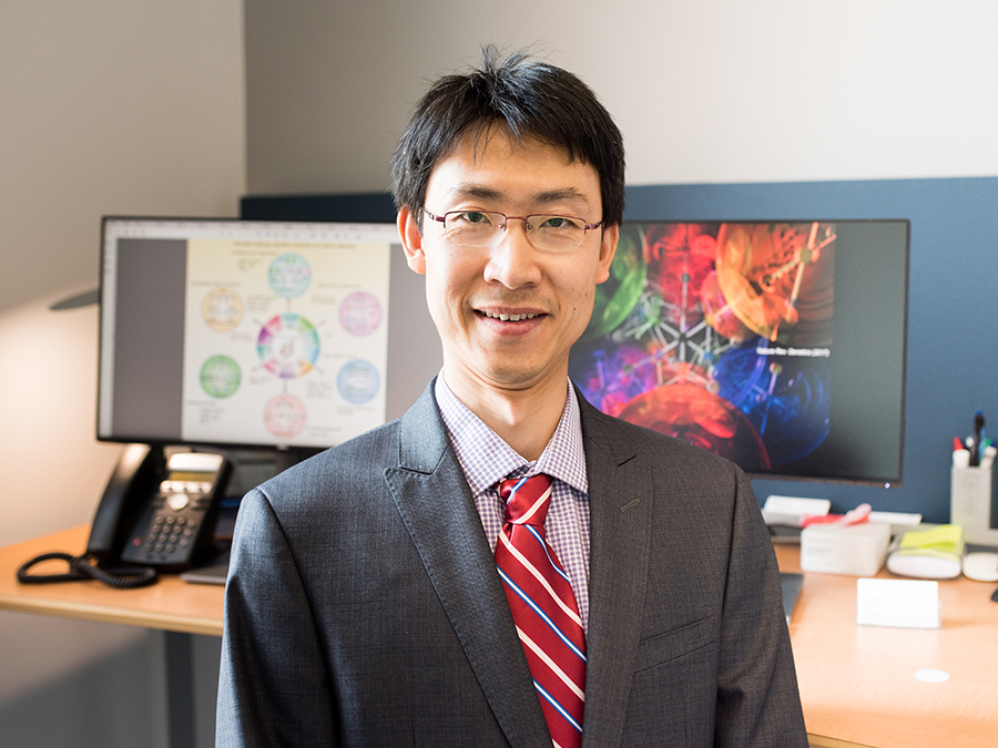 UTBiomedical's tweet photo. Texas BME's @EdCastillo_PhD and Stephen Yi are among the latest #cancer researchers to receive funding from an @OdenInstitute-@MDAndersonNews-@TACC collaboration to apply #MathematicalModeling to forecast better treatments for lung &amp; colorectal cancers. https://t.co/8e8ZRXhCCf https://t.co/PDNZrELiiP