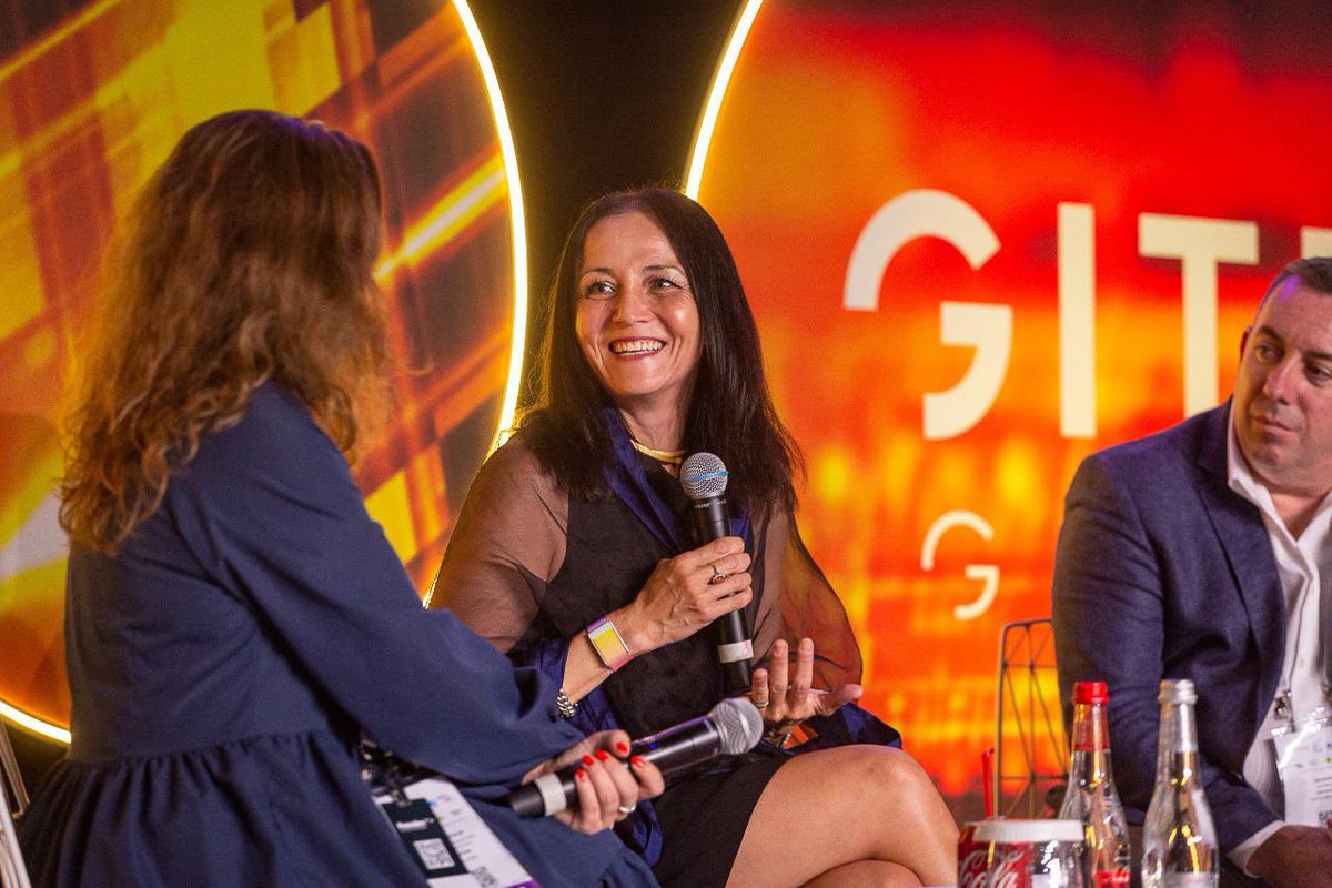 mikayamamoto11's tweet image. Loved the international chat representing @F5 on the @mmaniashow panel about customer trust, consent + data privacy. In the end, it’s about relationships + educating customers about how we’re using their data in terms everyone understands.
#AForceFor #GITEXGlobal @MimiNicklin