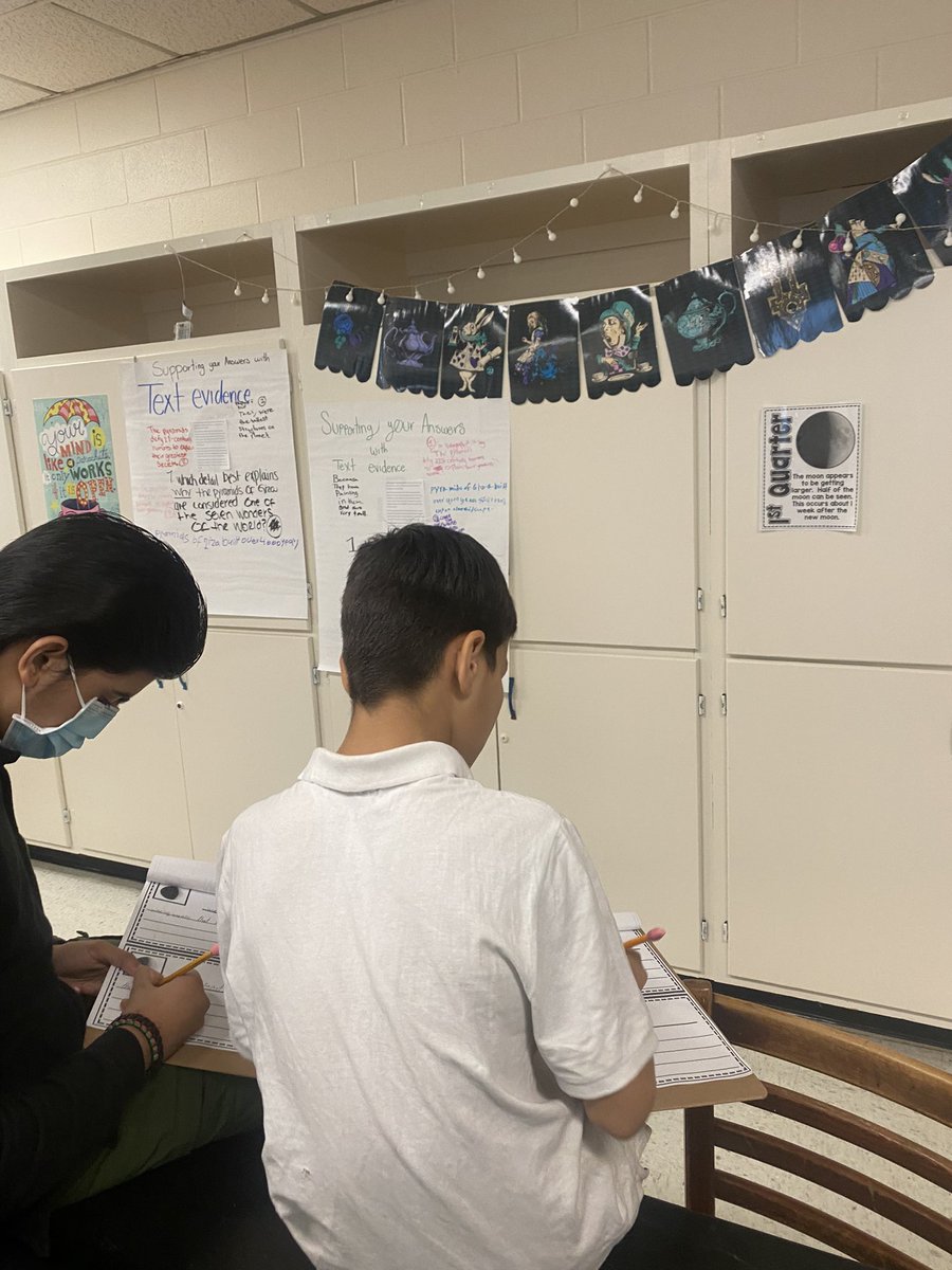 ms_munoz7's tweet photo. Supporting science in ESL class. Learning about the moon phases during stations. @carby82   @KMSSci  @PRINCIPALRUBIO https://t.co/O6uE8nGzdn
