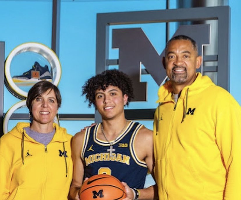 Four-star shooting guard George Washington recaps his official visit to Michigan, talks timeline, and previews his official to Wake Forest that is scheduled for October 27th-28th. Story: 247sports.com/Article/Basket…