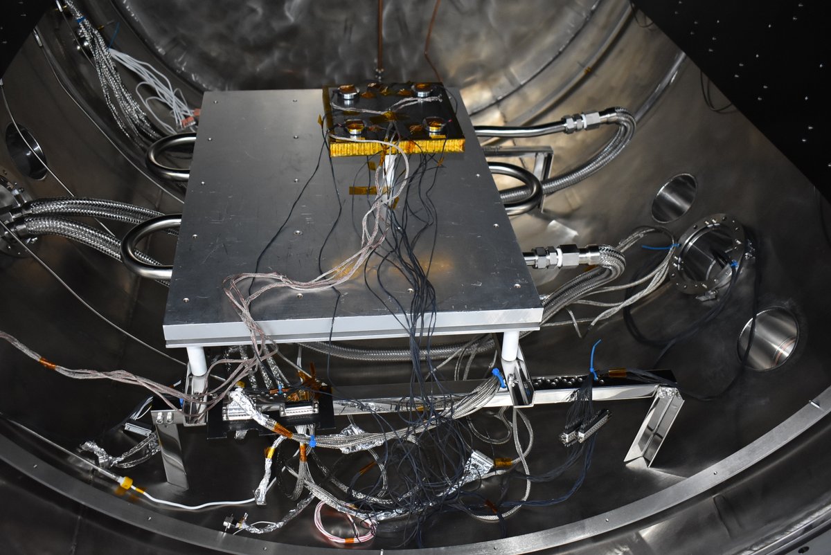 A nano-material diet means safer, slimmer satellites: #ESATech worked with <a href="/AdamantComp/">Adamant Composites</a> in🇬🇷 on the use of #graphene and other nano-sized materials to optimise a satellite's thermal and electrical properties, meaning future🛰️ could do more with less mass: esa.int/Enabling_Suppo…