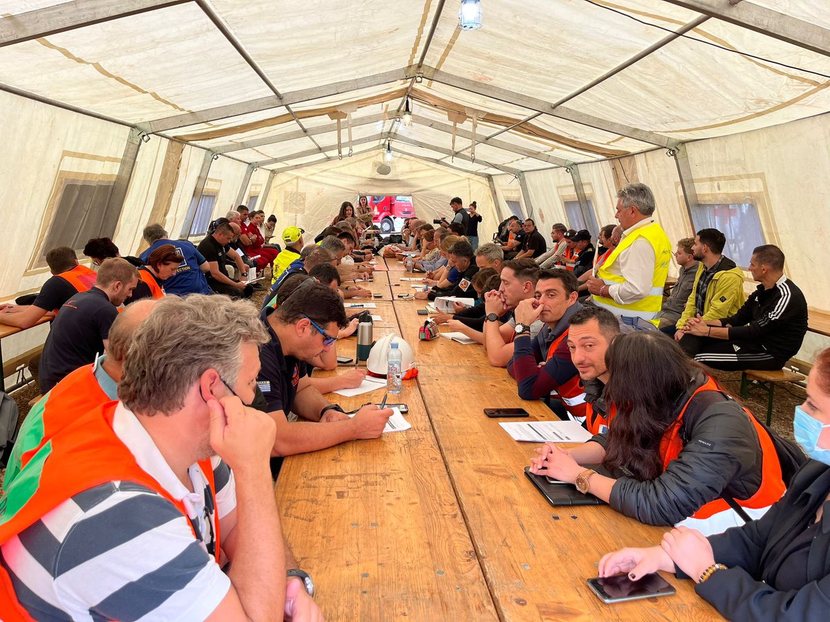 alexattolico's tweet photo. Celebrating #IDDR2022 on the field by taking part to a Intn #Exercise of a severe #earthquake in Kotor Bay Montenegro. @provpzresilient put the basis for further cooperation with #Kotor #Tivat #Herceg_Novi in #MCR2030 as @UNDRR_ECA #ResilienceHUB #Balance_project @eu_echo @DPCgov https://t.co/G1wTHPj2r9