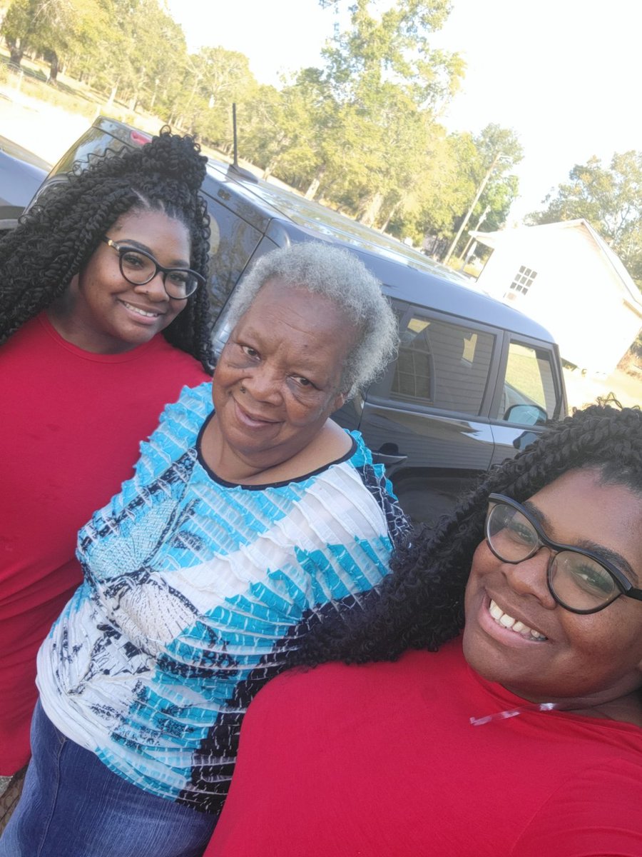 wineandfruit's tweet photo. We went to visit our first foster parent Anna McMahon! Mama Anna was so happy to see us. She had so many childhood stories. In their home, we learned goodness and kindness.
Contine to rest in heaven Daddy Albert McMahon. In the words of Mama Anna, "Just Love Them." #FosterCare https://t.co/ZjYPo8M9wz