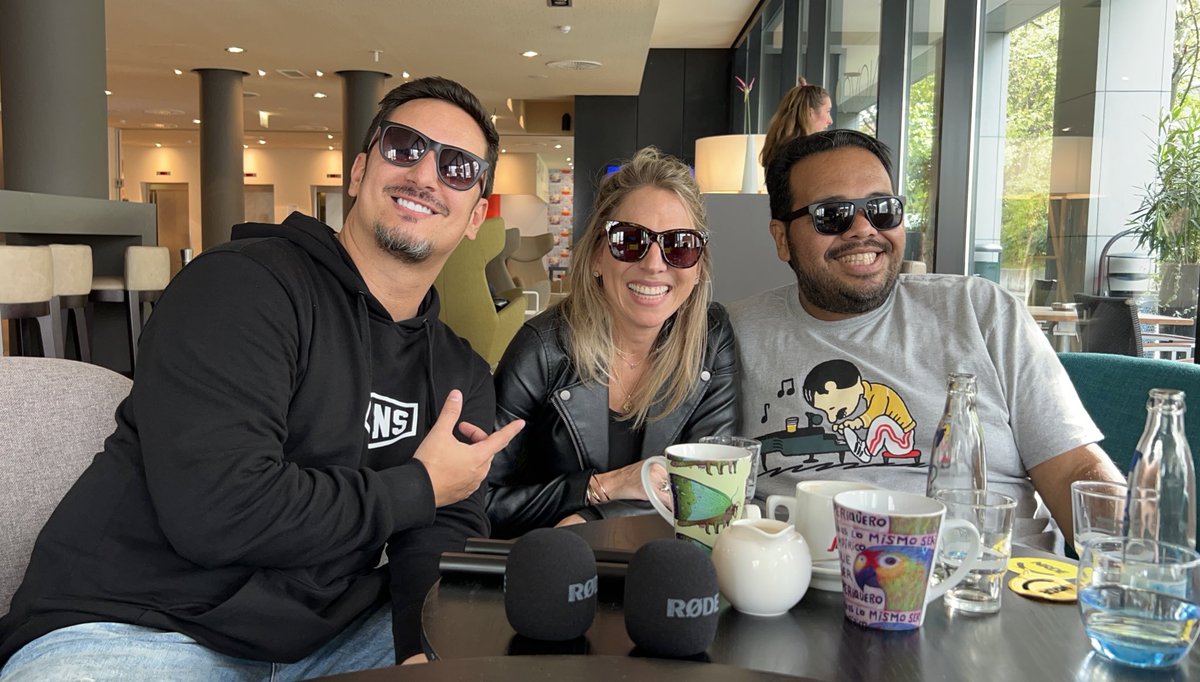 connectorhouse's tweet photo. Próximos episodios: @wendybermejo y @DLaraF  🇩🇪 https://t.co/Nz8Q0aevKw