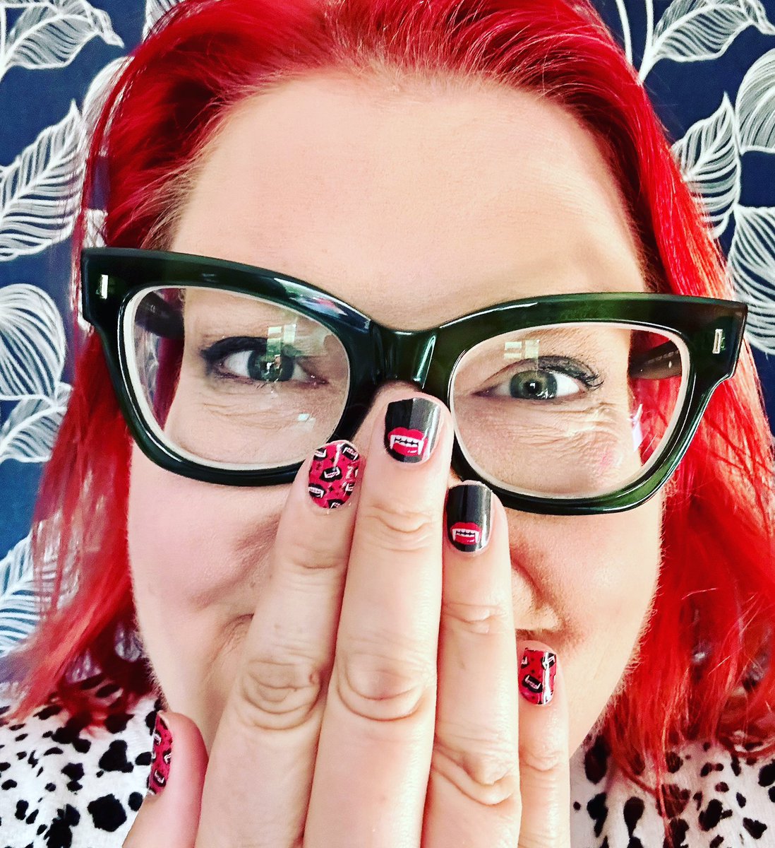JoannaWestUK's tweet photo. When youโre going to a #Dracula event and you need to do your #nails! #VampQueenJN is perfect for tonight!! @derbymuseums, see you later! #manicure #vampirenails https://t.co/P5YpkzZzxv
