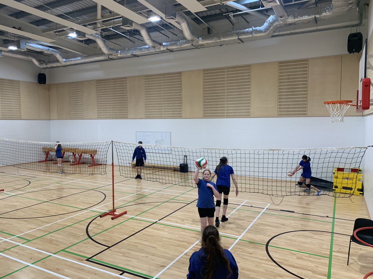 MrsDickson3's tweet photo. S3 Volleyball Skills Academy  today working on their passing skills. This group have made amazing progress over the past few months and can’t wait to get some games organised.   #winningteam 😀🏐 https://t.co/2Zn0k51b08