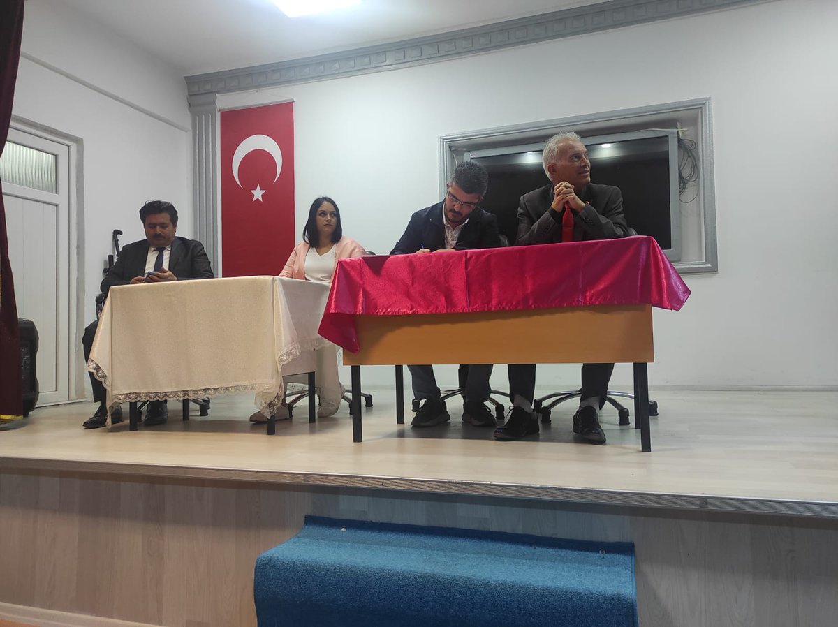 2022 OAB olağan genel kurulunu ve sınıf veli toplantılarımızı gerçekleştirdik. Katılan velilerimize teşekkür ederiz.
<a href="/nevsehirmem/">Nevşehir İl Millî Eğitim Müdürlüğü</a> 
<a href="/GulsehirM/">Gülşehir İlçe MEM</a>