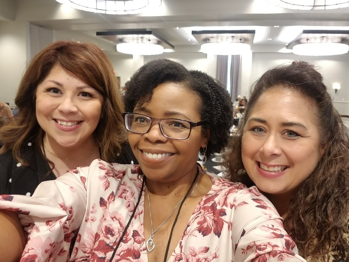 These are my peeps. So good to see colleagues discussing all things Social Studies. This is our passion! #TSSSA2022 @TXTSSSA #katyisdss