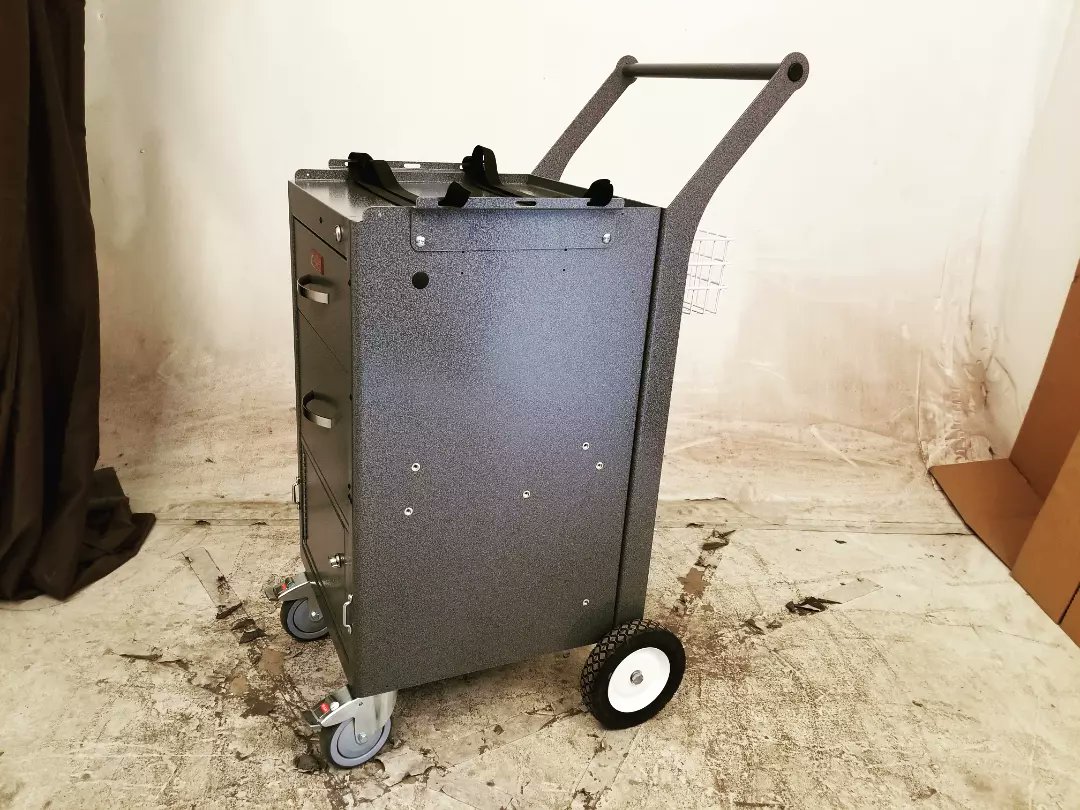 HarloffCO's tweet image. Interesting #CustomCarts going through our production line this week including a cart with 2 cabinets constructed together &amp;amp; one with its own custom latch lock bottom compartment!
#MedicalCarts #MedicalStorage #InnovativeStorage #CustomDesign #CustomManufacturing #AmericanMade
