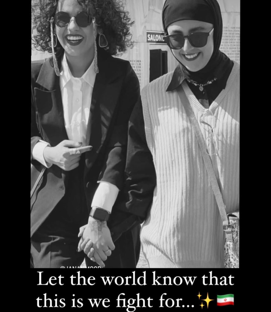 nedali20's tweet photo. Let the world know that this is we fight for…🖤🇮🇷. #مهسا_امینی https://t.co/vxR2j8DMdk