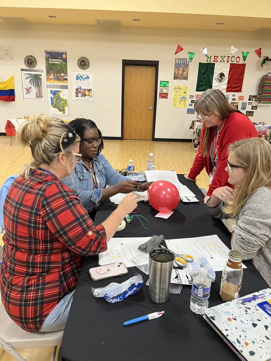 ltyson07's tweet photo. Awesome professional development on Paxton Patterson Elementary Career Labs is taking place today! Big thanks to our @HarnettCoCTE for a wonderful resource! #SuccesswithHCS https://t.co/4tIgalEcIn