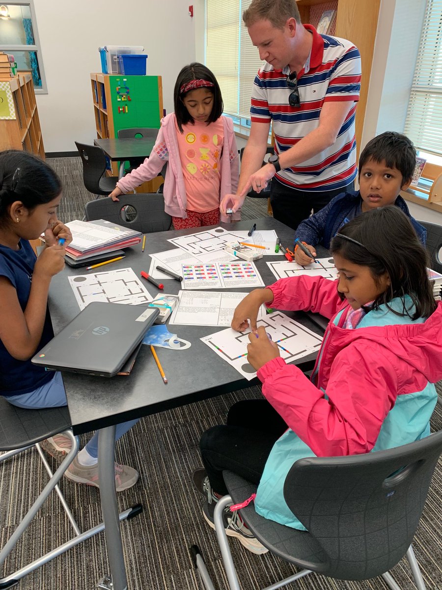 FittsLibrary's tweet image. Fourth grade has been busy this week solving two step multiplication and division word problems using the 3 read strategy and coding with Ozobots. @ozobot @riddleelem @fisd_libraries #futureready #FISDmadetoshine