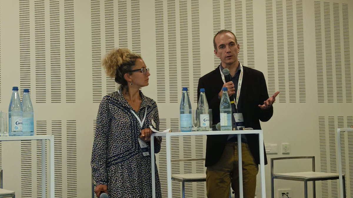 gestcrue's tweet photo. Sessions participatives #AnRN2022 et salle comble pour la présentation #AgiRisk un outil cartographique pour s'adapter dans un contexte de #ChangementClimatique : au #territoire, à l'utilisateur et à l'évolution temporelle #inondations #TousResilients https://t.co/srbRDLZWyO
