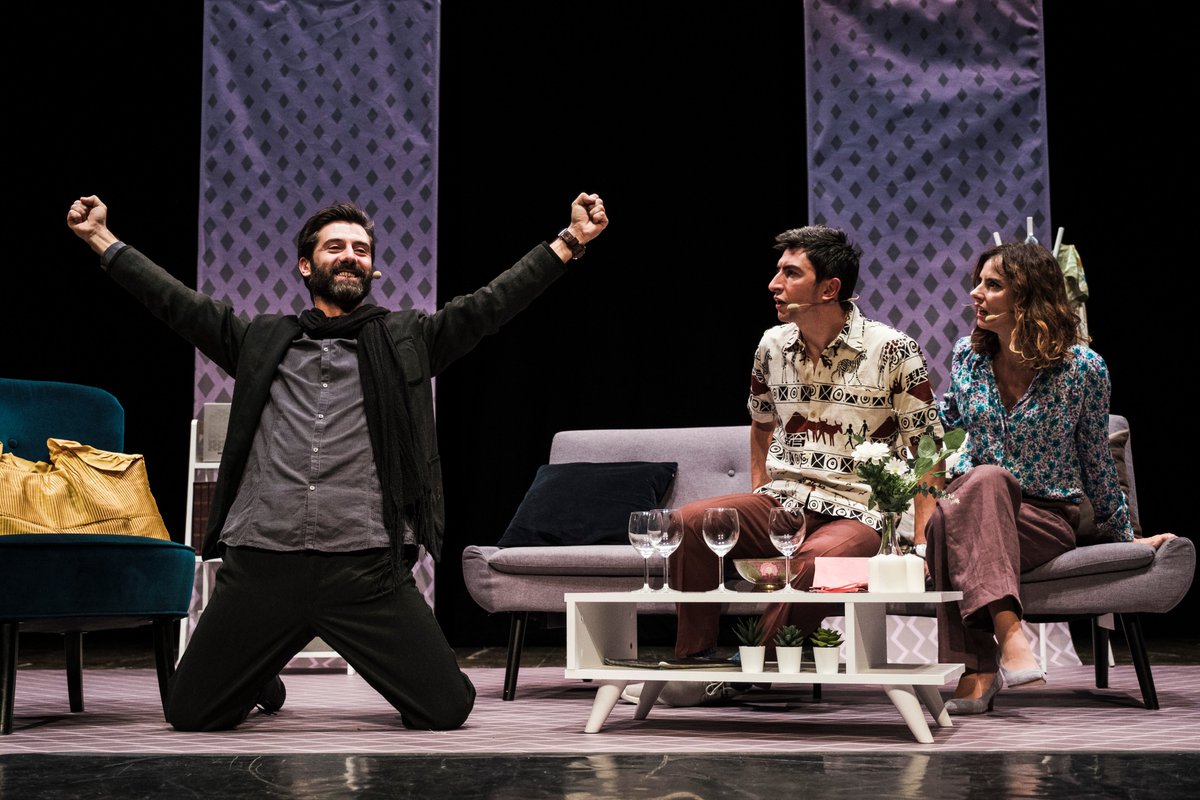 EdoardoArpaia's tweet photo. Al via dal 14 ottobre APPRODI, la nuova stagione teatrale di SPAZIO KAIROS che porta il meglio del teatro indipendente in Barriera di Milano e Aurora.
https://t.co/rGZYrNCjEj

#spaziokairos #approdi #torino #turin https://t.co/Vvzir0Diow