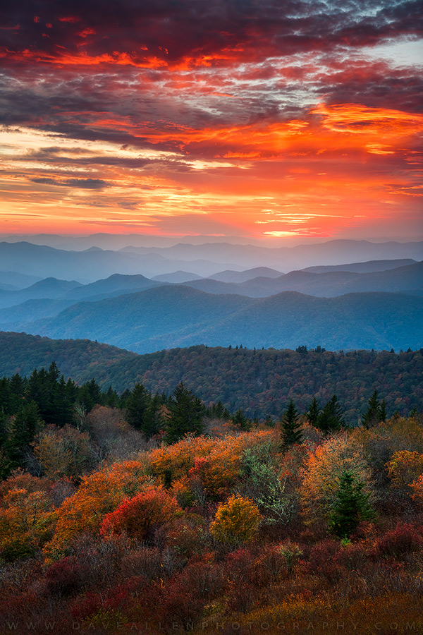 DaveAllenPhoto's tweet photo. Autumn Harmony - Sunset over fall colors in the Blue Ridge Mountains of western North Carolina near #Asheville.  Shot with @NikonUSA D810 and @SinghRayFilters R-GND.  #photography #landscape #autumn #NorthCarolina #photooftheday #landscapephotography https://t.co/zBDiUVaFsc