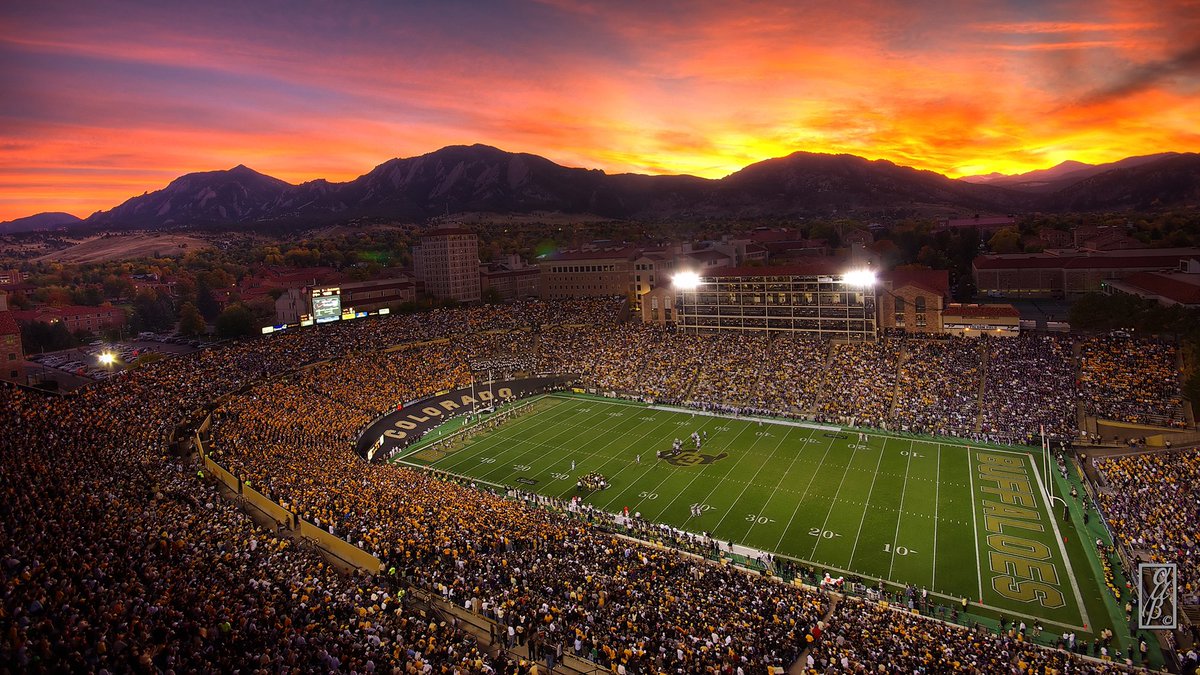 Blessed & Humbled to say after having a real Great Phone Conversation with the Buffs coaching staff! I’ve received a offer from the @CUBuffsFootball @Coach_Sanford2 @PhilMcGeoghan @Ballhawk__8 #GoBuffs 🦬 @BrianHowell33 @DNVR_Buffs