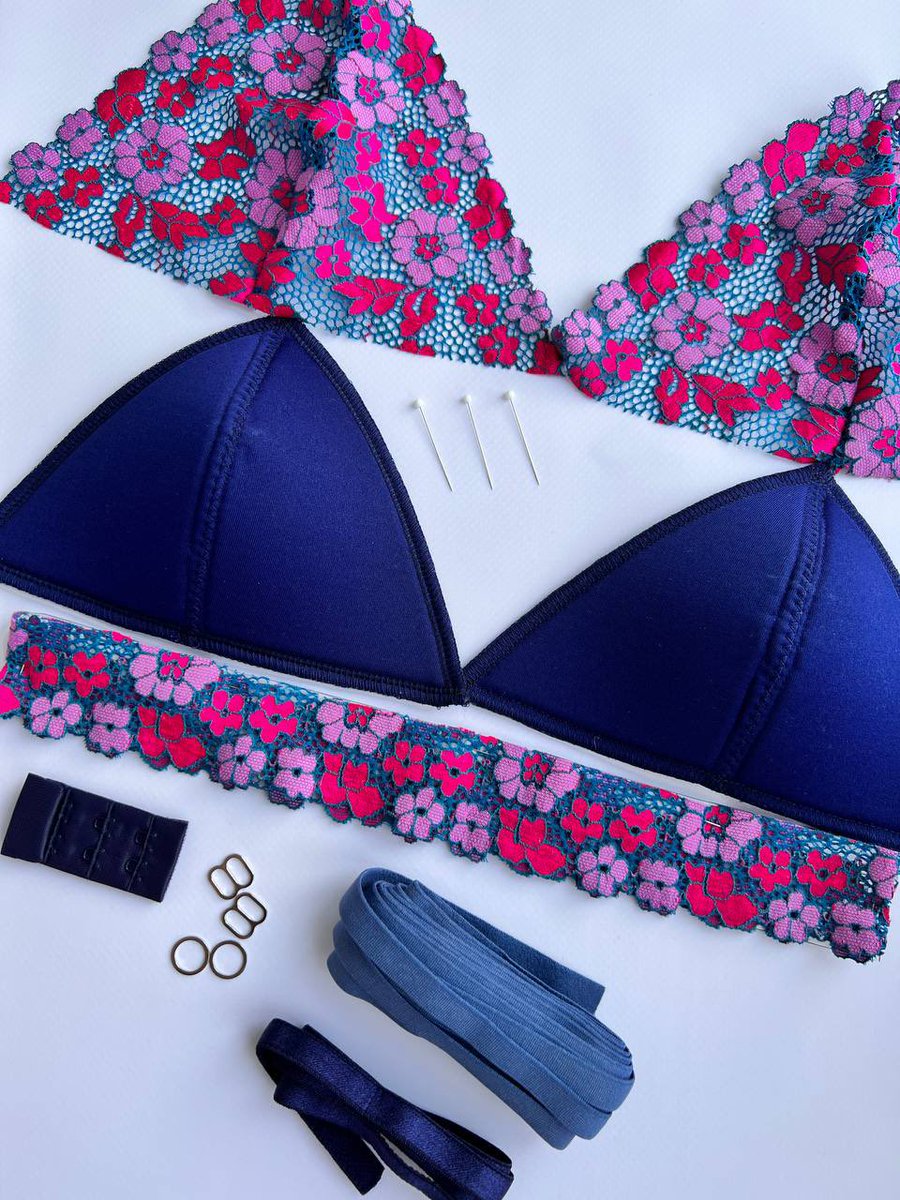 linacien's tweet photo. Flower lingerie set. Summer mood ☀️

#lingerie #sewing #janome https://t.co/EYOQ5Xn8jz