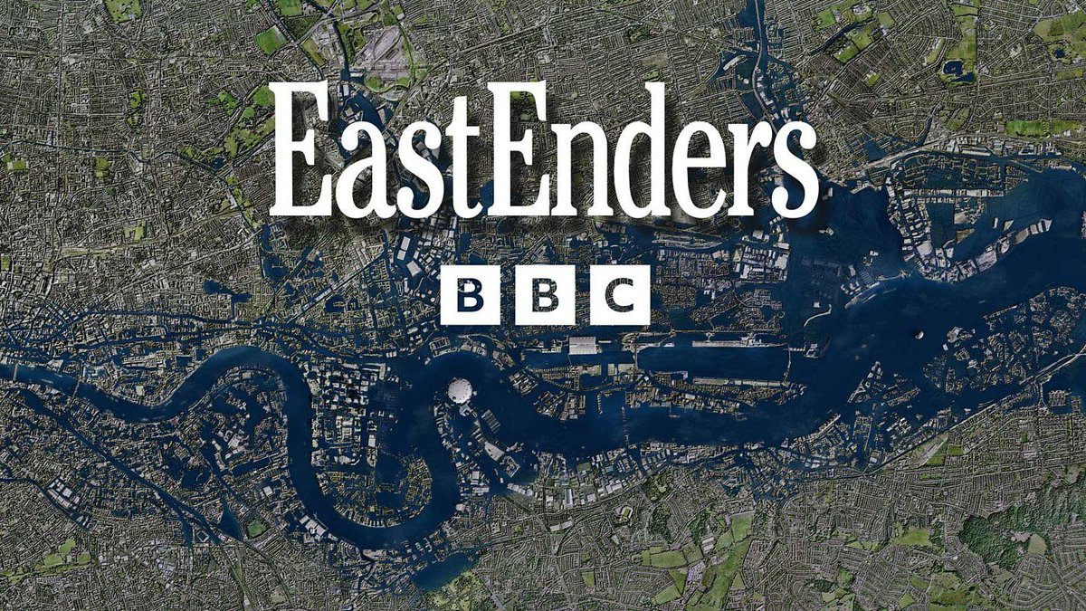 GoodEnergy's tweet photo. A brilliant reimagining of an iconic image by @bbccreative showing the impact of climate change for the Frozen Planet 2 season finale.

Our partners @WeAreALBERT exist to help film and TV communicate climate with ideas like these... and take their name from this show. https://t.co/pnpuNnJCEe