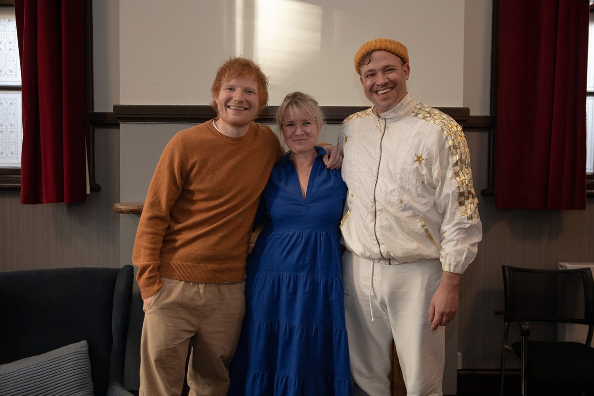 MHI_Charity's tweet photo. 🌟What a night! 🌟 For One Night Only global icon @edsheeran performed an unforgettable intimate gig at London’s @UnionChapelUK  - in aid of raising vital funds for Shout. https://t.co/qdRTl7R2va