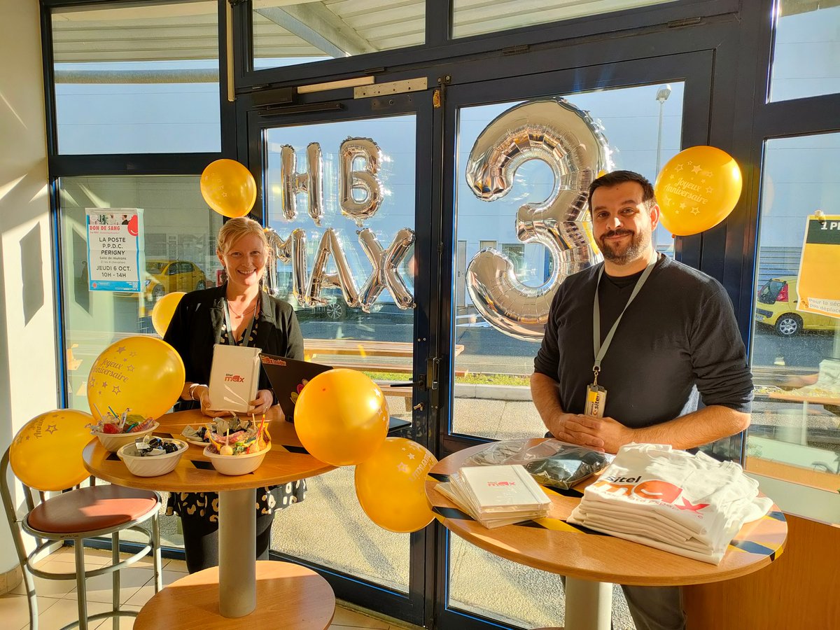 foundever_fr's tweet photo. La semaine dernière, nous avons célébré les 3 ans de MAX 🎂, le programme dédié à nos collaborateurs... Retour en  images 📸

Merci à toutes nos équipes pour leur participation et leur mobilisation pour faire vivre MAX ❤️

#MAXWeek #SitelMAX #SitelLife #CX https://t.co/kEkif4WMr7
