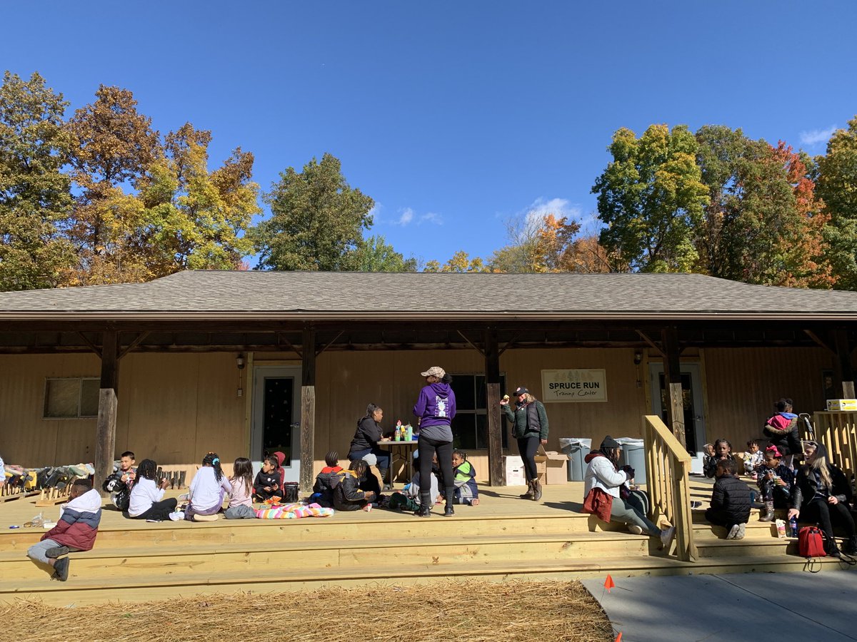 Celebrating Apple Crunch Day with Eastgate Elementary #OurCCS